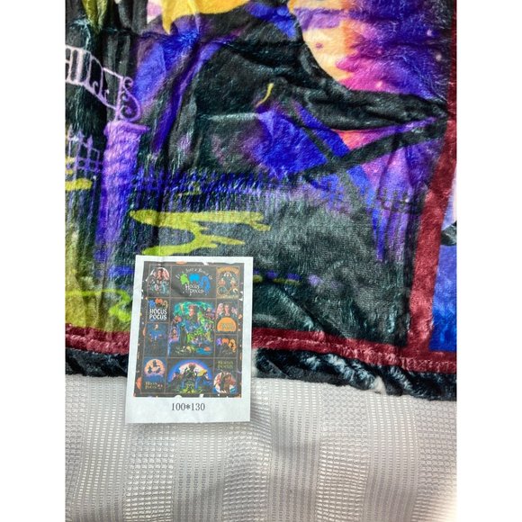 Hocus Pocus Sanderson Sister Witches Halloween Movie Throw Blanket - Picture 2 of 3